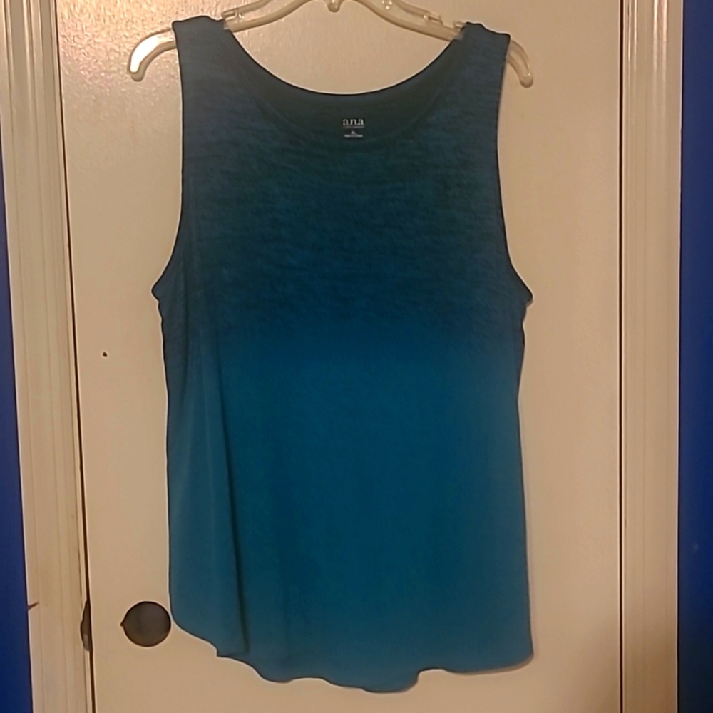 a.n.a. Size xl Women's sleeveless shirt.